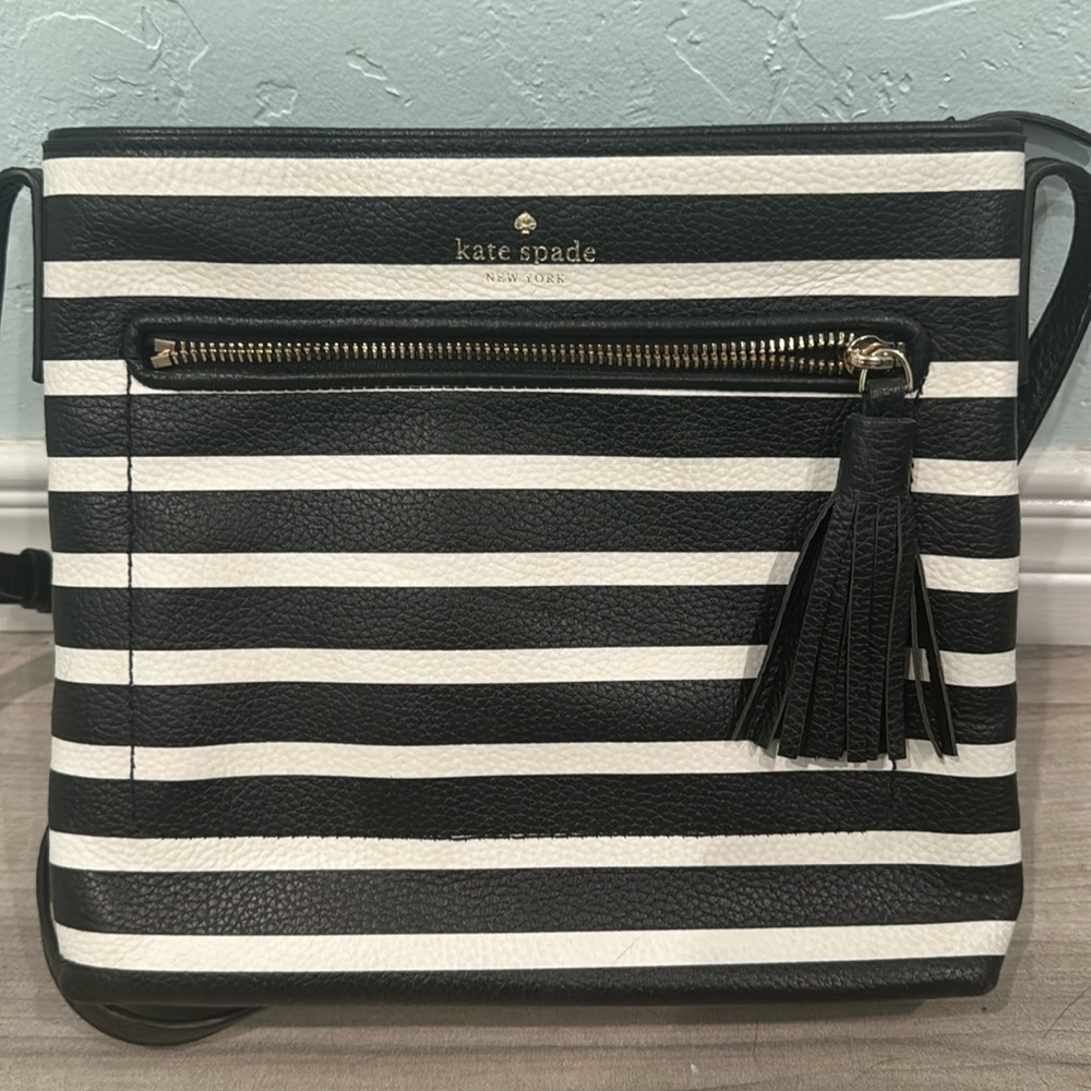 Kate Spade purse used once